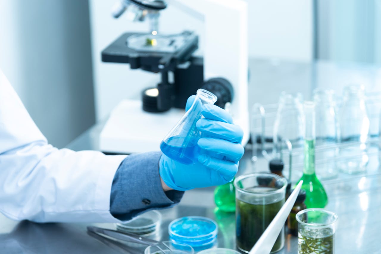 Vitamin D, B12 ve Demir Testleri: Sonuçlar Ne Söyler? 3 Demir eksikligi ferritin testi ile teshis edilir